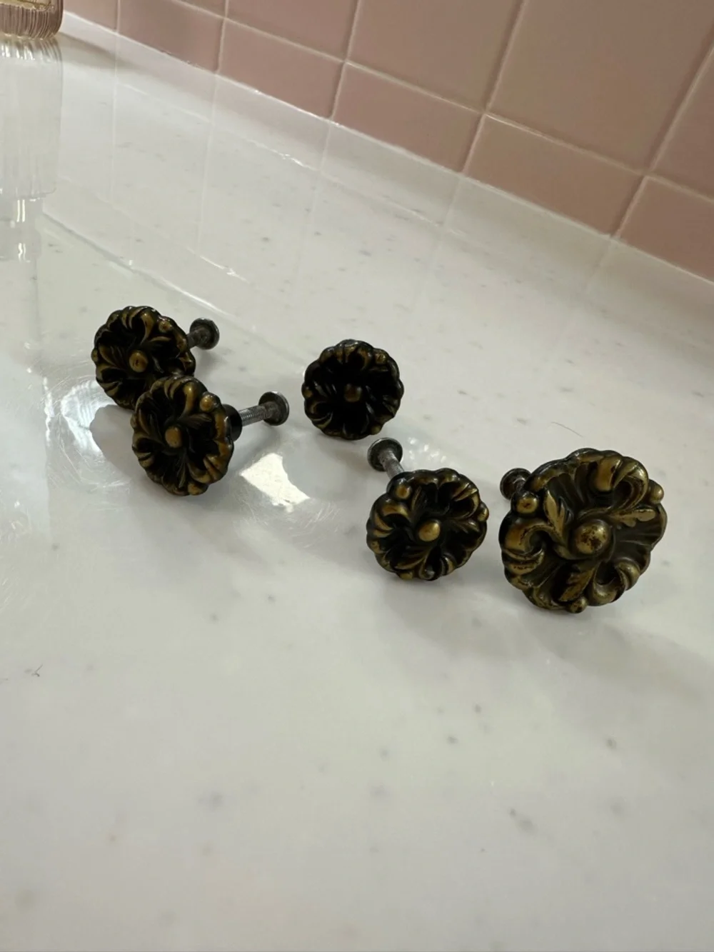 cabinet knobs - Picture 5 of 6